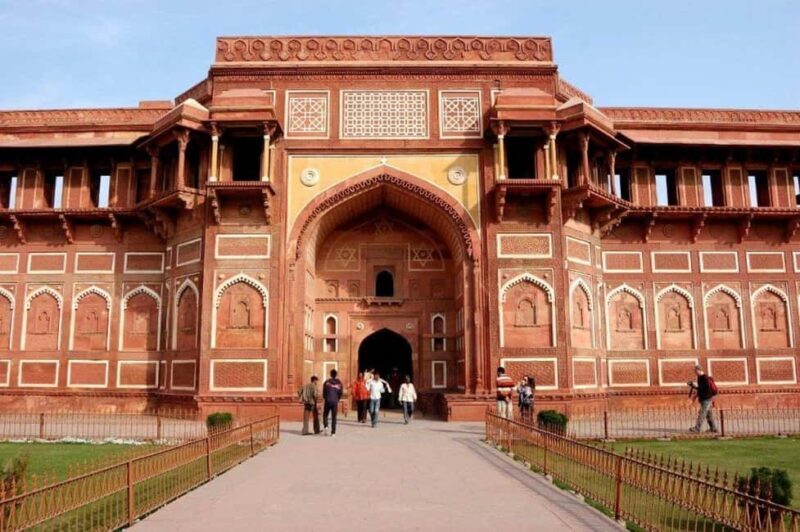From Delhi: 2 Day Agra, Jaipur & Fatehpur Tour with 5* Hotel - Who Should Book This Tour?