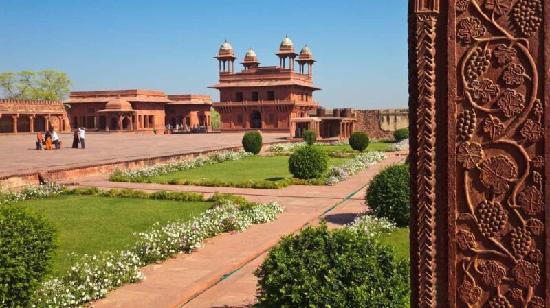 From Delhi: 2-Day Agra Tour W/ Fatehpur Sikri -All Inclusive - How to Make the Most of This Experience