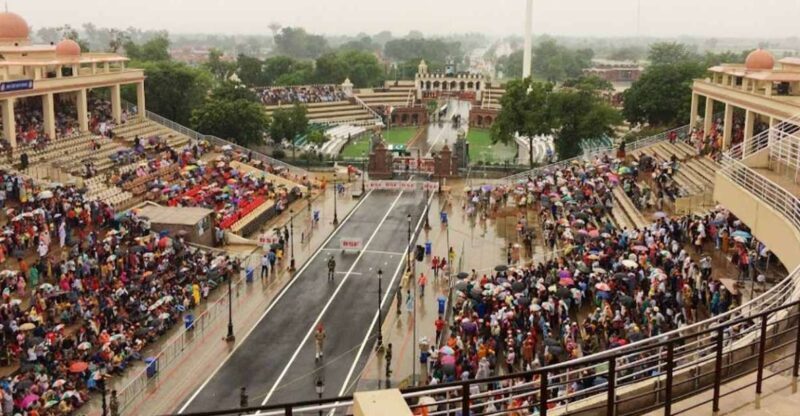 From Delhi: 2-Day Amritsar Golden Temple & Wagah Border Tour - Who Should Consider This Tour?