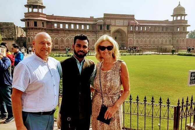 From Delhi: 2-Day Taj Mahal Sunrise Tour with Fatehpur Sikri - In-Depth Review of the 2-Day Taj Mahal Sunrise Tour