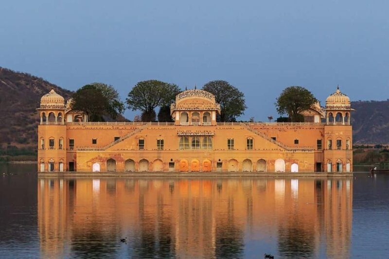 From Delhi: 3-Day Jaipur Tour with Accommodation - From Delhi: 3-Day Jaipur Tour with Accommodation