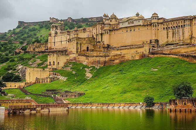 From Delhi: 5-Day Golden Triangle Tour & Ranthambore Tiger Safari - Detailed Breakdown of the Itinerary