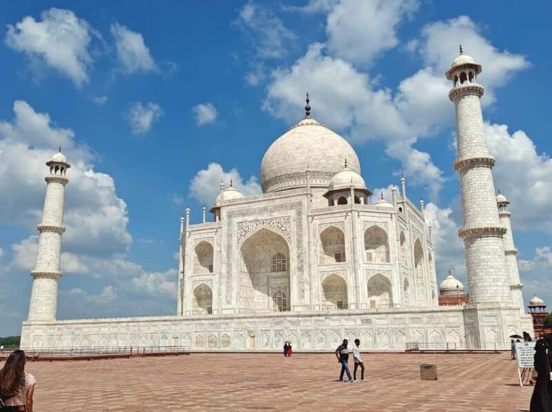 From Delhi: Day Trip to Taj Mahal, Agra Fort and Baby Taj - A Detailed Look at the Tour