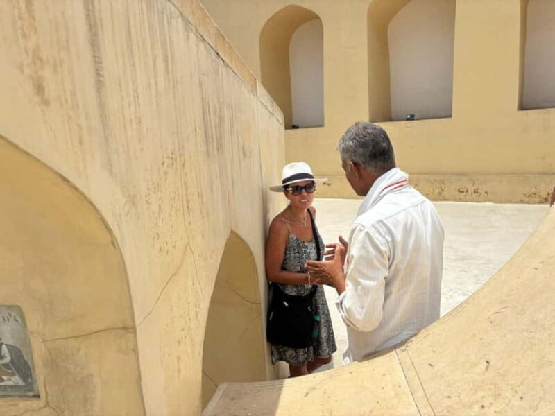 From Delhi: Jaipur Guided City Tour with Lunch - Key Points