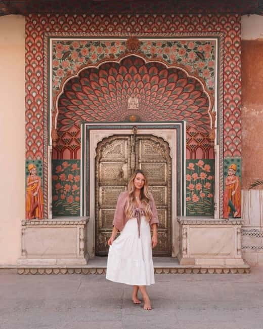 From Delhi: Jaipur Tour with Guide, Transport & Elephants - Practical Considerations and Tips