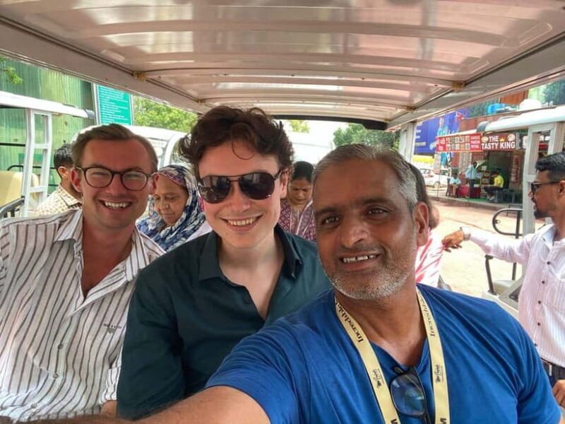 From Delhi or Agra: Taj Mahal and Fatehpur Sikri Guided Tour - FAQ