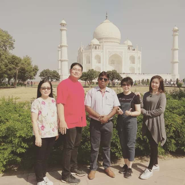 From Delhi: Overnight Agra Tour (Sunset & Sunrise Taj View) - An In-Depth Look at the From Delhi: Overnight Agra Tour
