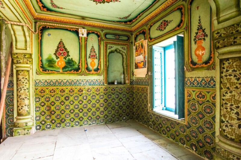 From Delhi: Overnight Guided Tour of Mandawa by Car - Transport and Logistics