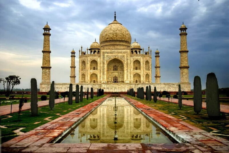 From Delhi : Priavte Taj Mahal Tour By Car - Authenticity and Value