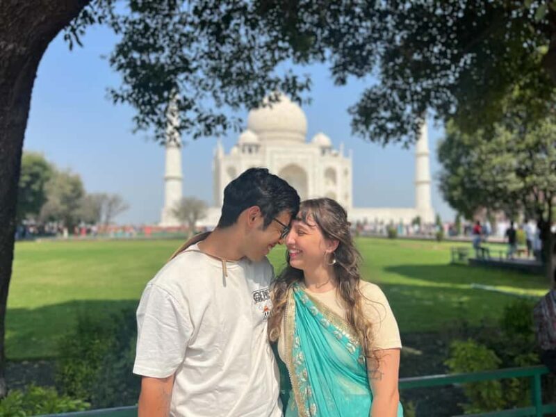 From Delhi: Private Agra & Taj Mahal Tour with 5 * Lunch - A Deep Dive into the Experience