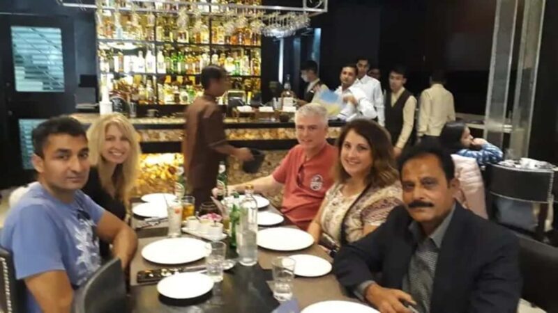 From Delhi: Private, Luxury Taj Mahal tour with Expert guide - Key Points