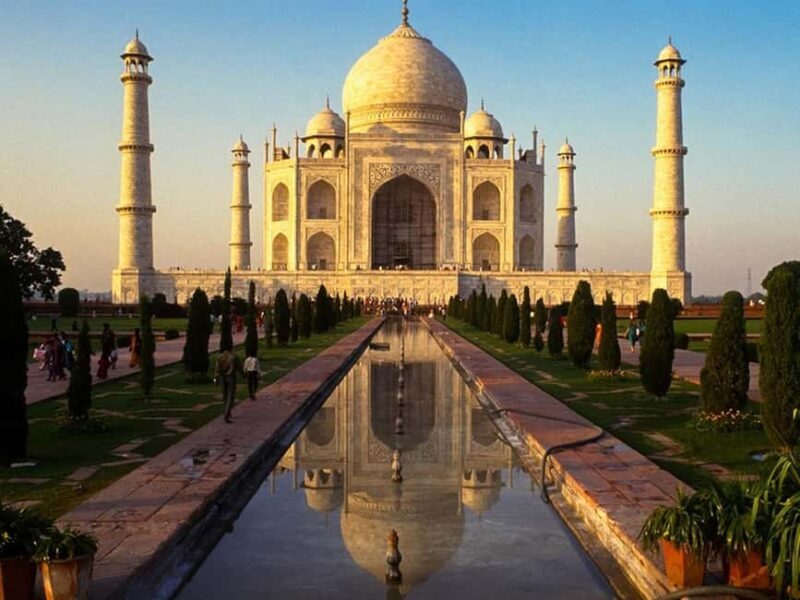 From Delhi: Private, Luxury Taj Mahal tour with Expert guide - Pickup and Journey to Agra