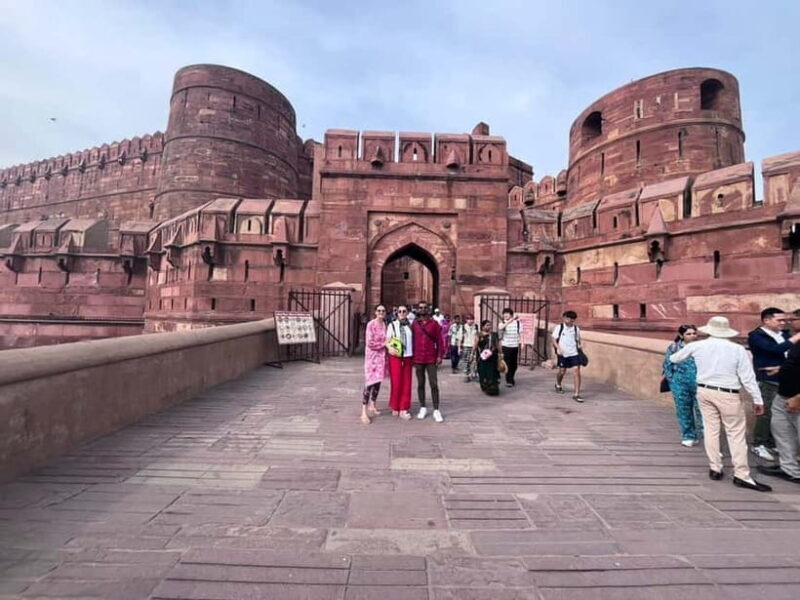 From Delhi: Private Taj Mahal Day Tour with Fast-Track Entry - FAQs