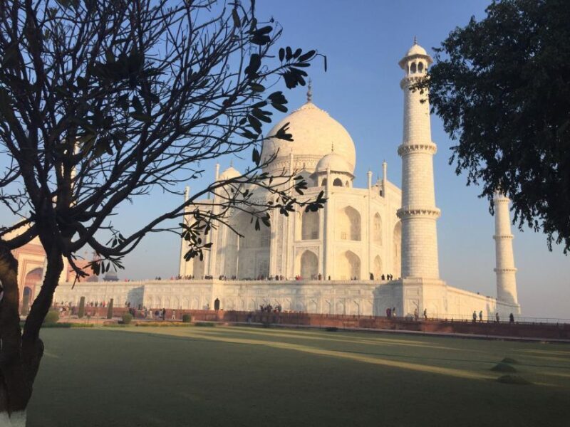 From Delhi: Same Day Taj Mahal Tour by Car with Chauffeur - What the Tour Includes and What to Keep in Mind