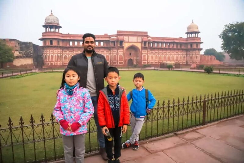 From Delhi: Sunrise Taj Mahal & Agra Day Trip With 5* Lunch - An in-depth look at this Taj Mahal day trip from Delhi