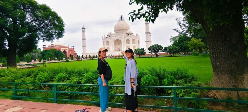 From Delhi: Sunrise Taj Mahal and Agra Private Day Trip - A Detailed Look at the Experience