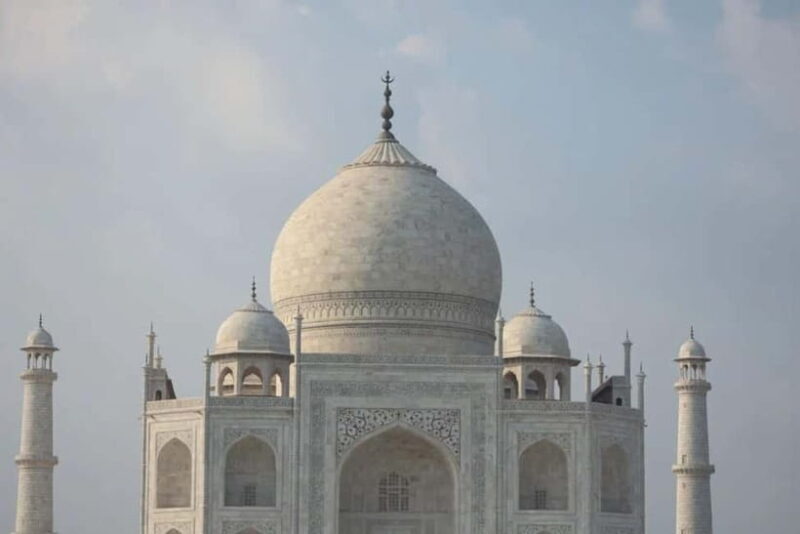 From Delhi: Taj Mahal & Agra Day Trip with Fatehpur Sikri - FAQs