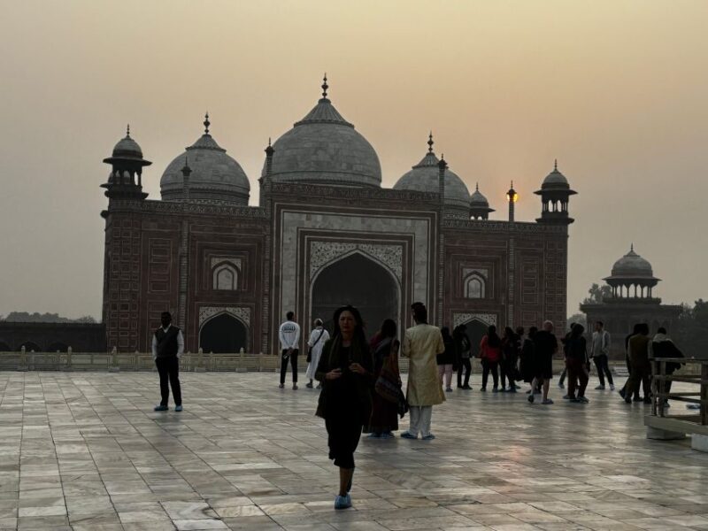 From Delhi Taj Mahal & Agra Full Day Round Trip - FAQ