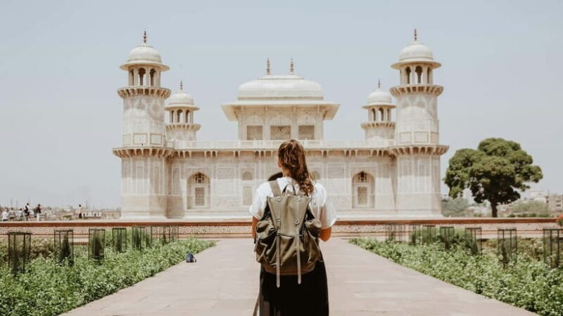 From Delhi: Taj Mahal & Agra Private Day Trip with 5* Lunch - An In-Depth Look at the Experience