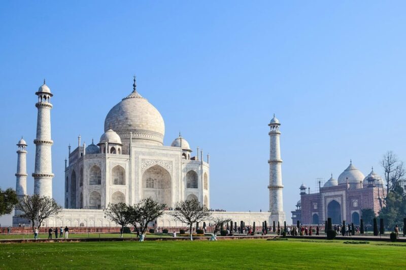 From Delhi: Taj Mahal & Agra Tour by High-Speed Train - Food and Authenticity