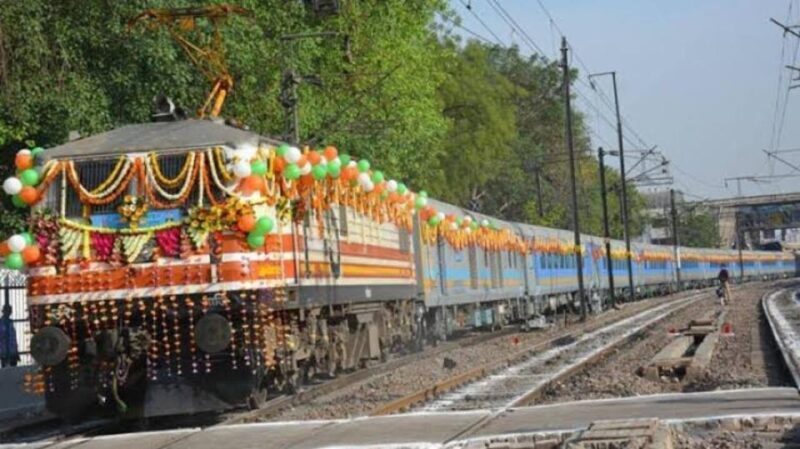 From Delhi: Taj Mahal & Agra Tour By India's Fastest Train - FAQ