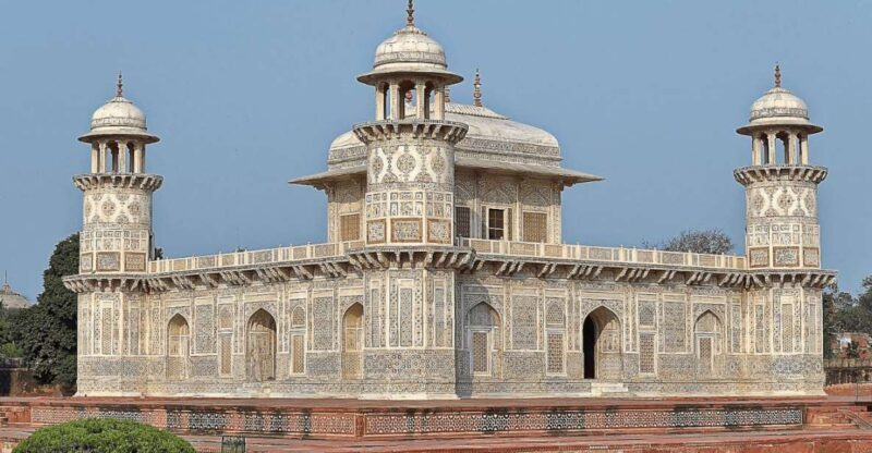 From Delhi: Taj Mahal Sunrise, Baby Taj & Agra Fort Day Tour - Discovering the Taj Mahal at Dawn: A Day Trip from Delhi