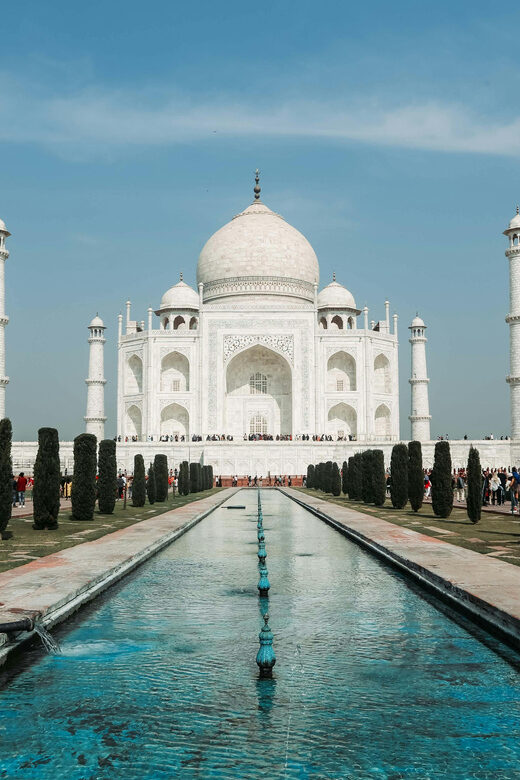 From Delhi: Taj Mahal Tour with Photographer - The Experience of Visiting the Taj Mahal
