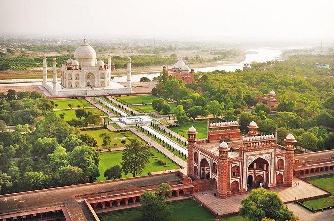 From Delhi to Taj Mahal and Agra Tour By Superfast Train - Who This Tour is Perfect For