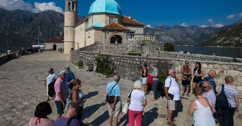 From Dubrovnik: Montenegro Highlights Day Tour - Exploring Montenegros Gems: A Practical Review of the Dubrovnik to Montenegro Highlights Day Tour