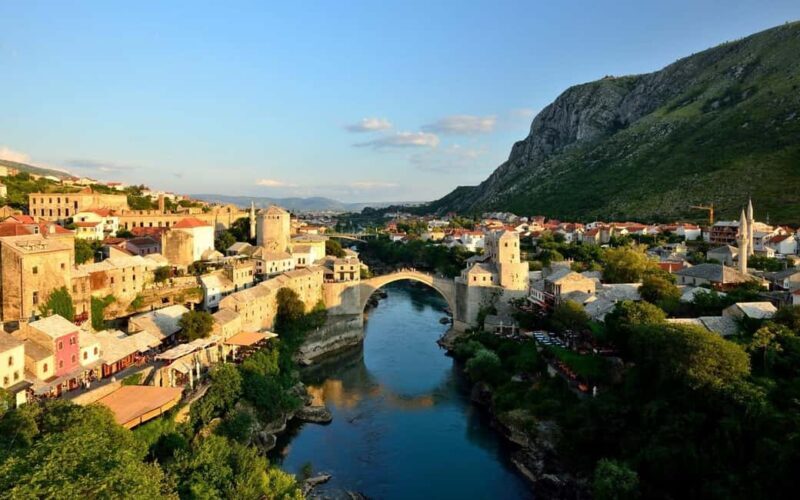 From Dubrovnik: Private Day Trip Mostar and Kravica falls - Exploring Bosnia and Herzegovina on a Private Day Trip from Dubrovnik