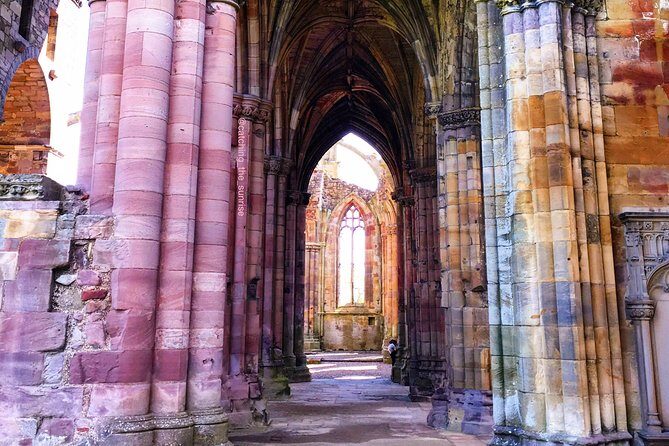 From Edinburgh: 1-day Outlander Tour - attractions included - Authentic Experiences and Overall Value