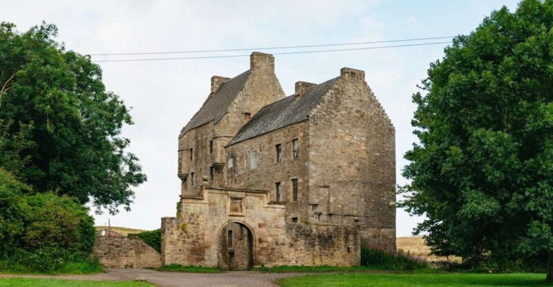 From Edinburgh: "Outlander" Filming Locations Explorer Tour - The Starting Point and Transportation