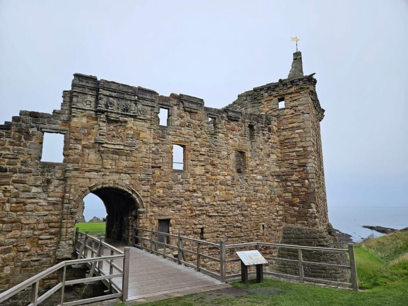 From Edinburgh: St. Andrews, Stirling Castle & Whisky Tour - The Itinerary in Detail