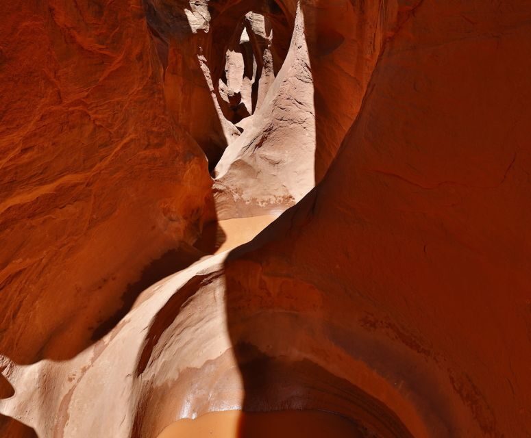 From Escalante: Dry Fork, Peekaboo & Spooky Slot Canyon Tour - Who Should Consider This Tour?