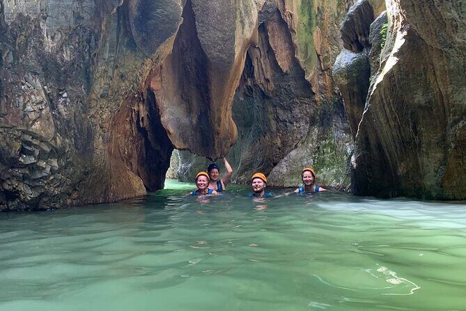 From Estepona: Guided Canyoning Tour on the Guadalmina River - An In-Depth Look at the Guadalmina Canyoning Experience