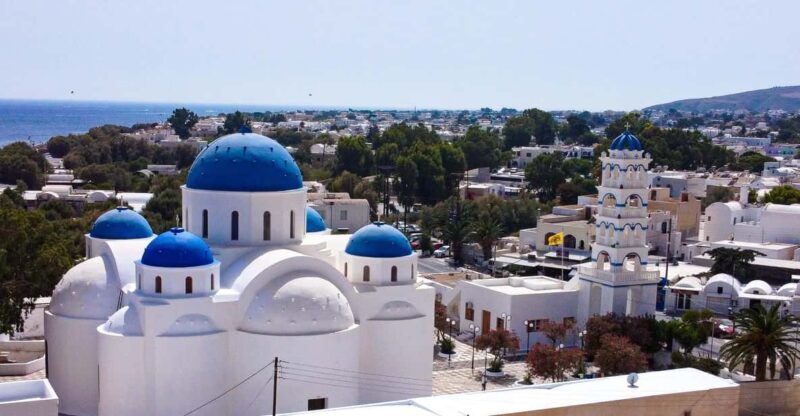 From Fira: Santorini Highlights Minibus Tour with Oia Sunset - Key Points