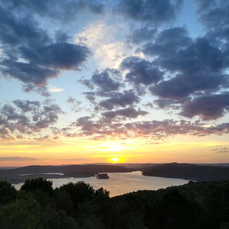 From Flores: Yaxha VIP Exclusive Cultural Tour All Inclusive - Discover Yaxha: A Private, All-Inclusive Cultural Day Trip from Flores