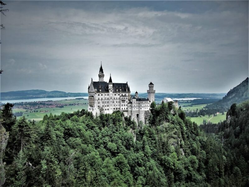 From Füssen: Neuschwanstein & Linderhof Castles Private Tour - Who Is This Tour Best For?