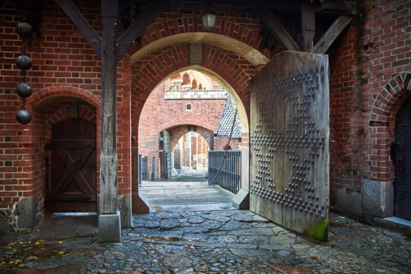 From Gdansk: Half-Day Malbork Castle Tour with Audioguide - The Experience in Detail: What Youll Actually Do