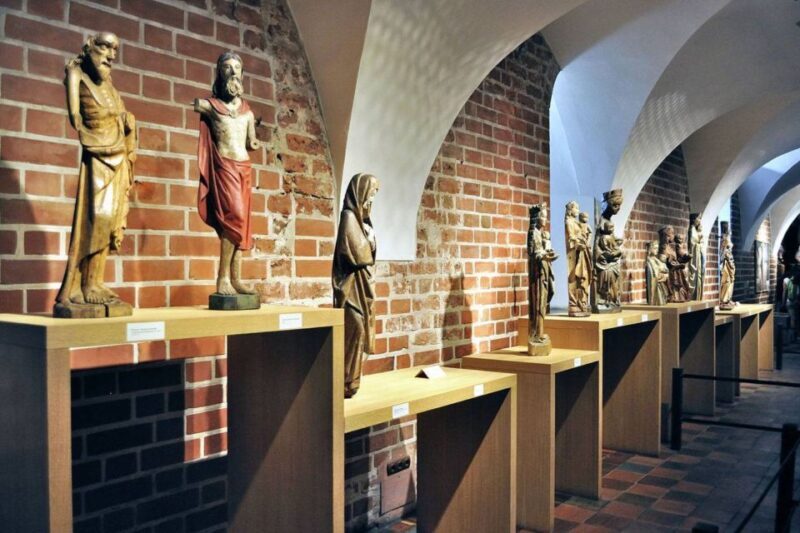 From Gdansk: Malbork Castle Trip with Ticket and Audio Guide - Key Points
