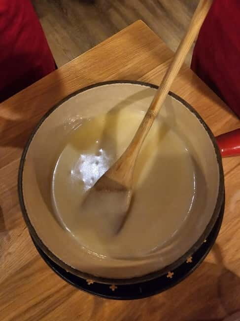 From Geneva: Make Your Own Swiss Fondue - From Geneva: Make Your Own Swiss Fondue — A Practical and Tasty Experience