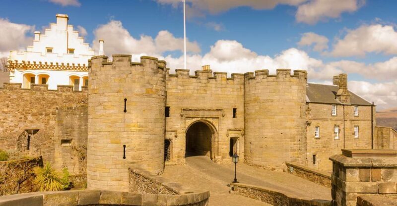 From Glasgow: Loch Lomond, Trossachs & Stirling Castle Tour - FAQ