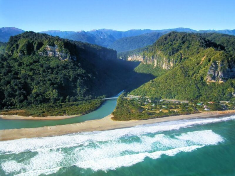 From Greymouth: Punakaiki Blowholes & Pancake Rocks Tour - A Deep Dive into the Experience