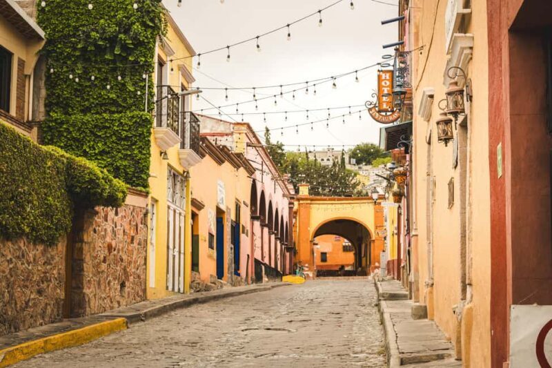 From Guanajuato: Private Tour to Queretaro & Pena de Bernal - Practical Considerations