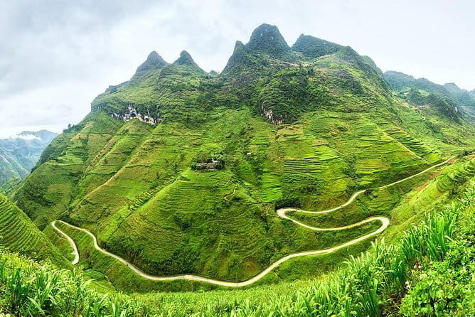 From Ha Giang: Motorbike Tour 3D2N (Small Group with Easy Riders) - Who Should Consider This Tour?