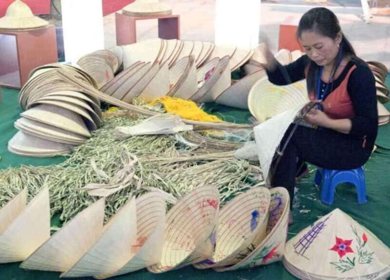 From Ha Noi: Conical Hat and Incense-Making Villages Tour - From Ha Noi: Conical Hat and Incense-Making Villages Tour