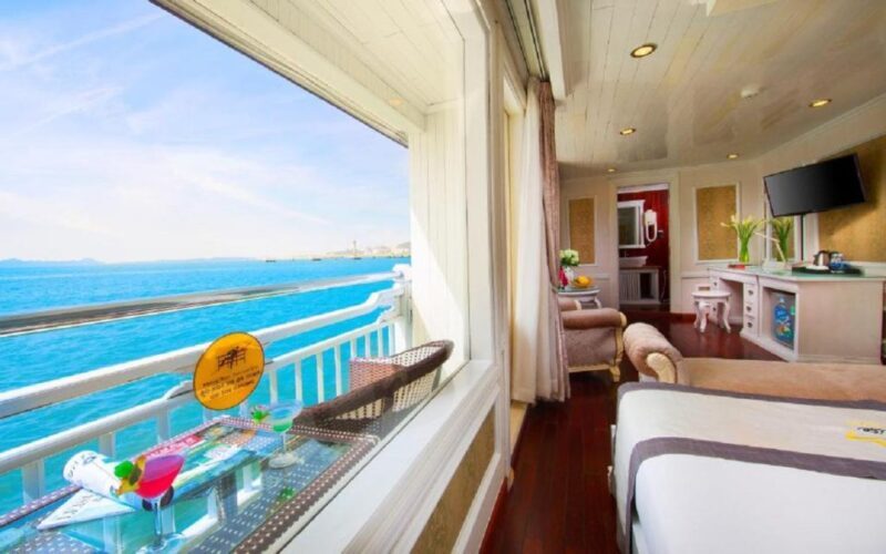 From Hanoi: 2-Day Bai Tu Long Bay Luxury Cruise with Jacuzzi - An In-Depth Look at the Bai Tu Long Bay Luxury Cruise