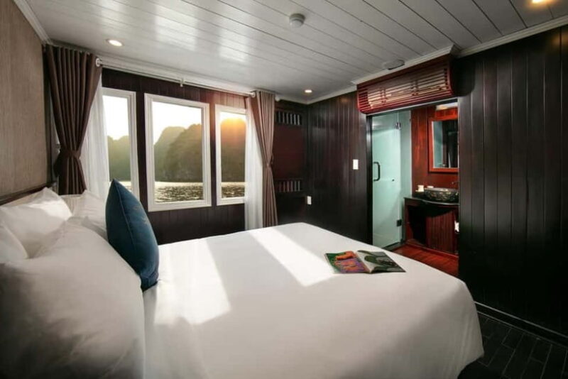 From Hanoi: 2-day Ha Long Bay & Bai Tu Long Premium Cruise - Key Points