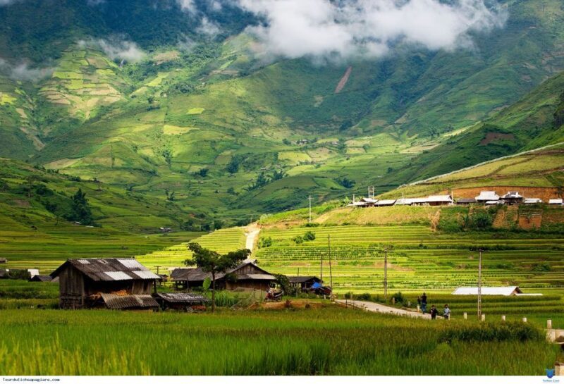 From Hanoi: 2-Day Sapa Trekking Trip with Homestay & Meals - Key Points