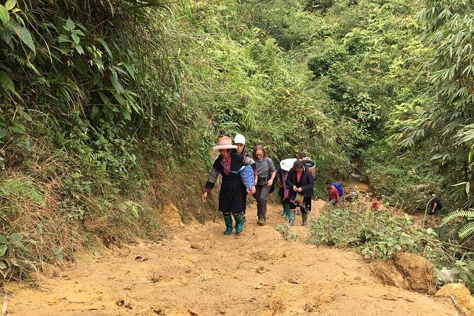 From Hanoi: 2 Days Luxury Sapa Trek & Fansipan Peak with Dcar - FAQ